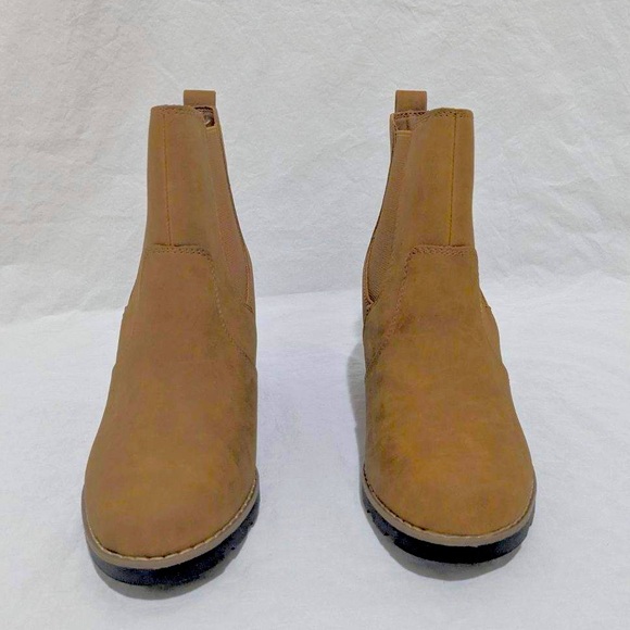 Universal Thread wedge ankle booties size 8.5 - Picture 2 of 4